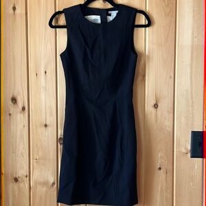 Elegant Black Sleeveless Dress